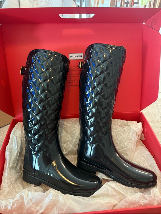 Hunter Shoes - Hunter Women’s Refined Adjustable Quilted Slim Fit Tall Rain Boots in Black